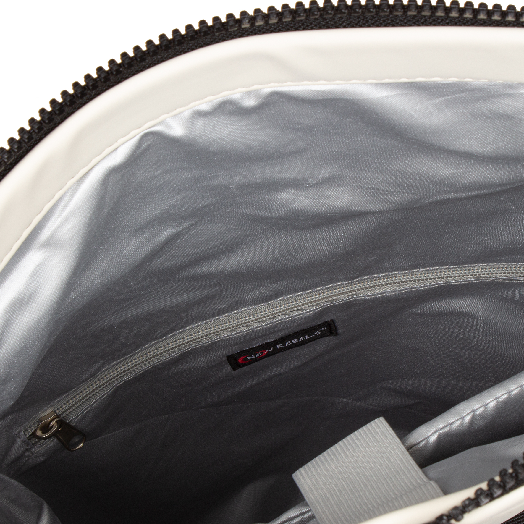 NEW REBELS Freizeitrucksack »Mart Roll-Top Rucksack in 4 Farben Large II NEW REBELS Freizeitrucksack »Mart Roll-Top Rucksack in 4 Farben Large II