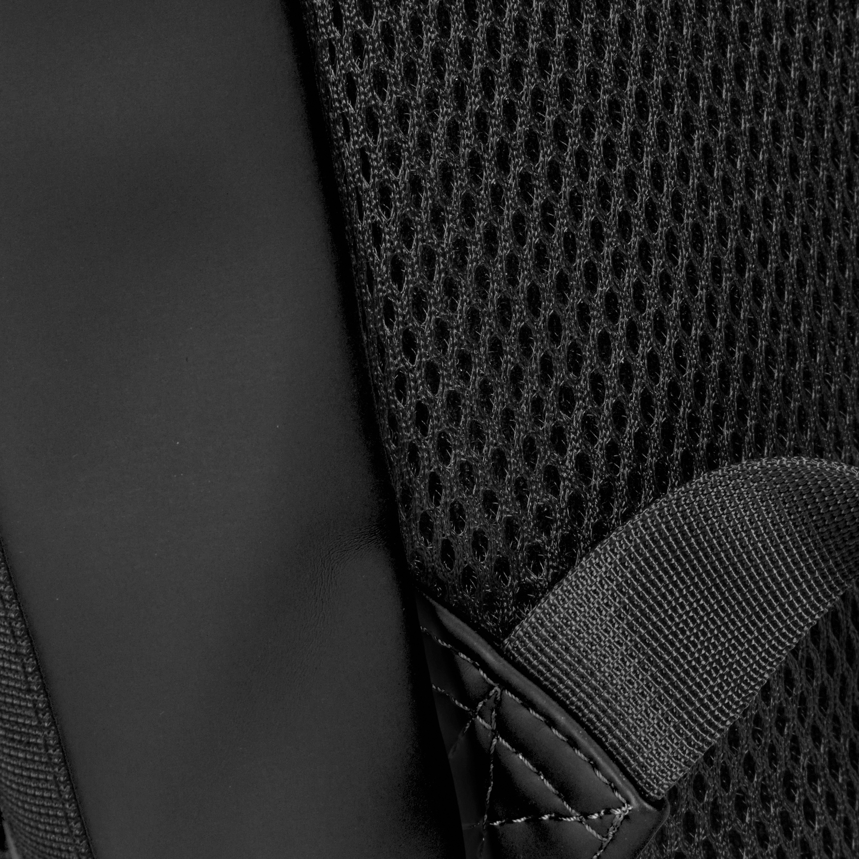 NEW REBELS Freizeitrucksack »Mart Roll-Top Rucksack in 4 Farben Large II NEW REBELS Freizeitrucksack »Mart Roll-Top Rucksack in 4 Farben Large II